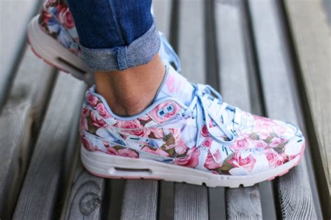 nike air max mit blumenmuster kaufen|Nike Air Max herrenschuh.